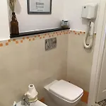 Lercari Alojamento de Acomodação e Pequeno-almoço Génova
