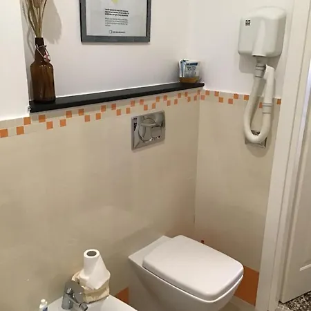 Lercari Bed & Breakfast Genua